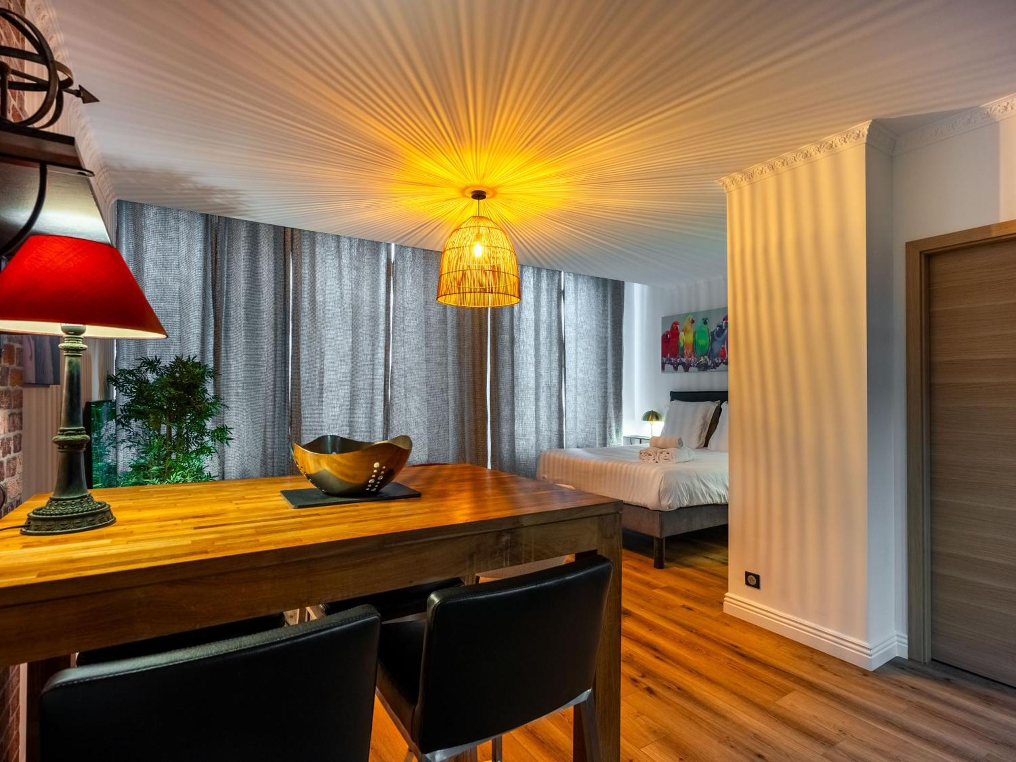 Le Relais Ducal - Appartements D'Hotes Vieille Ville نانسي المظهر الخارجي الصورة